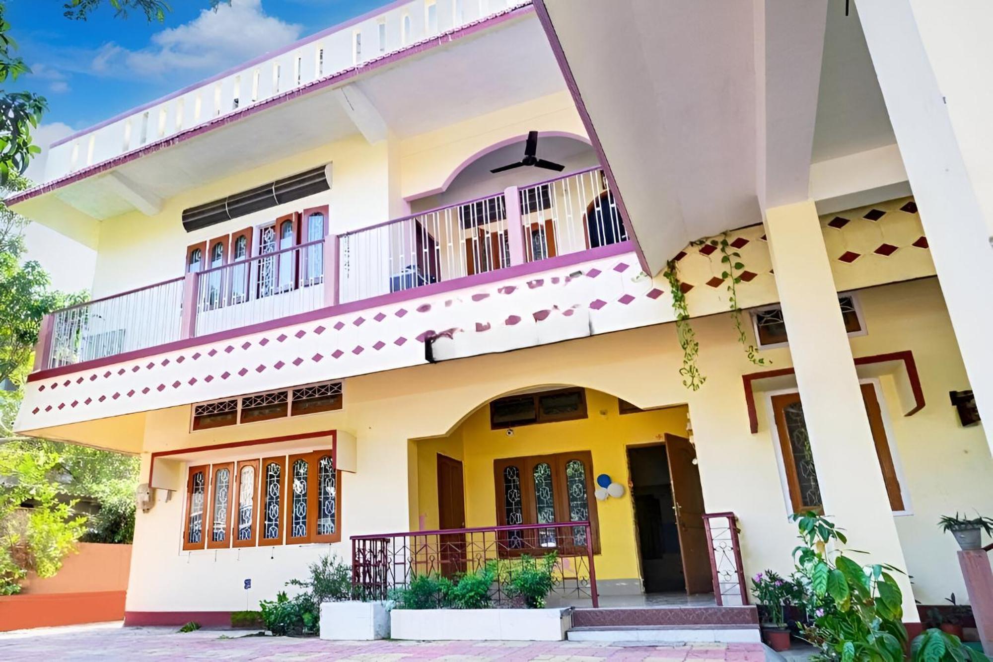Capital Heritage Homestay Guwahati Exterior foto